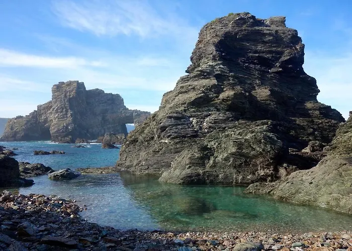 As Jarras Πανσιόν